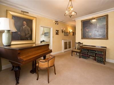 Picture 10